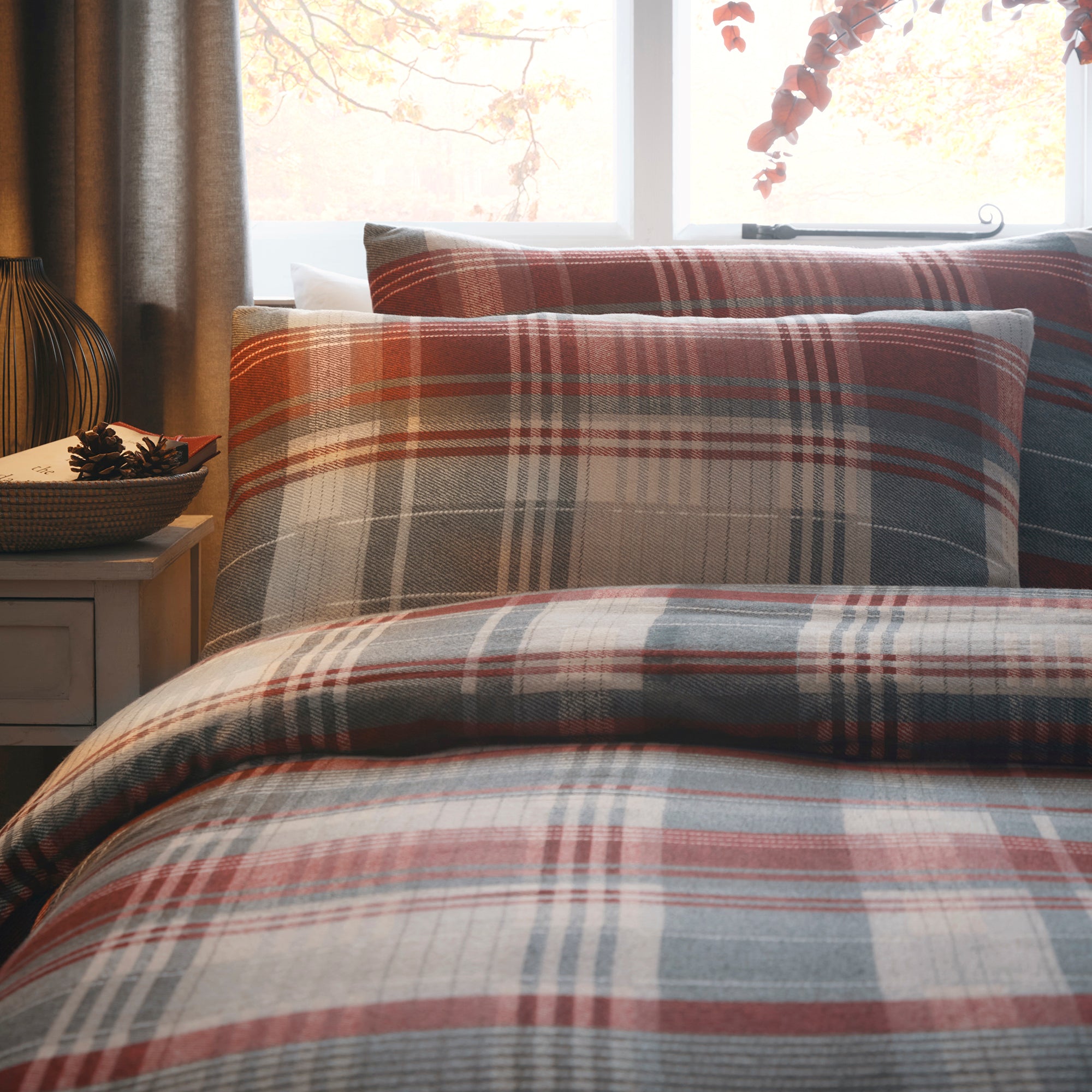 Connolly - 100% Brushed Cotton Checked Duvet Set in Red - by Appletree Hygge