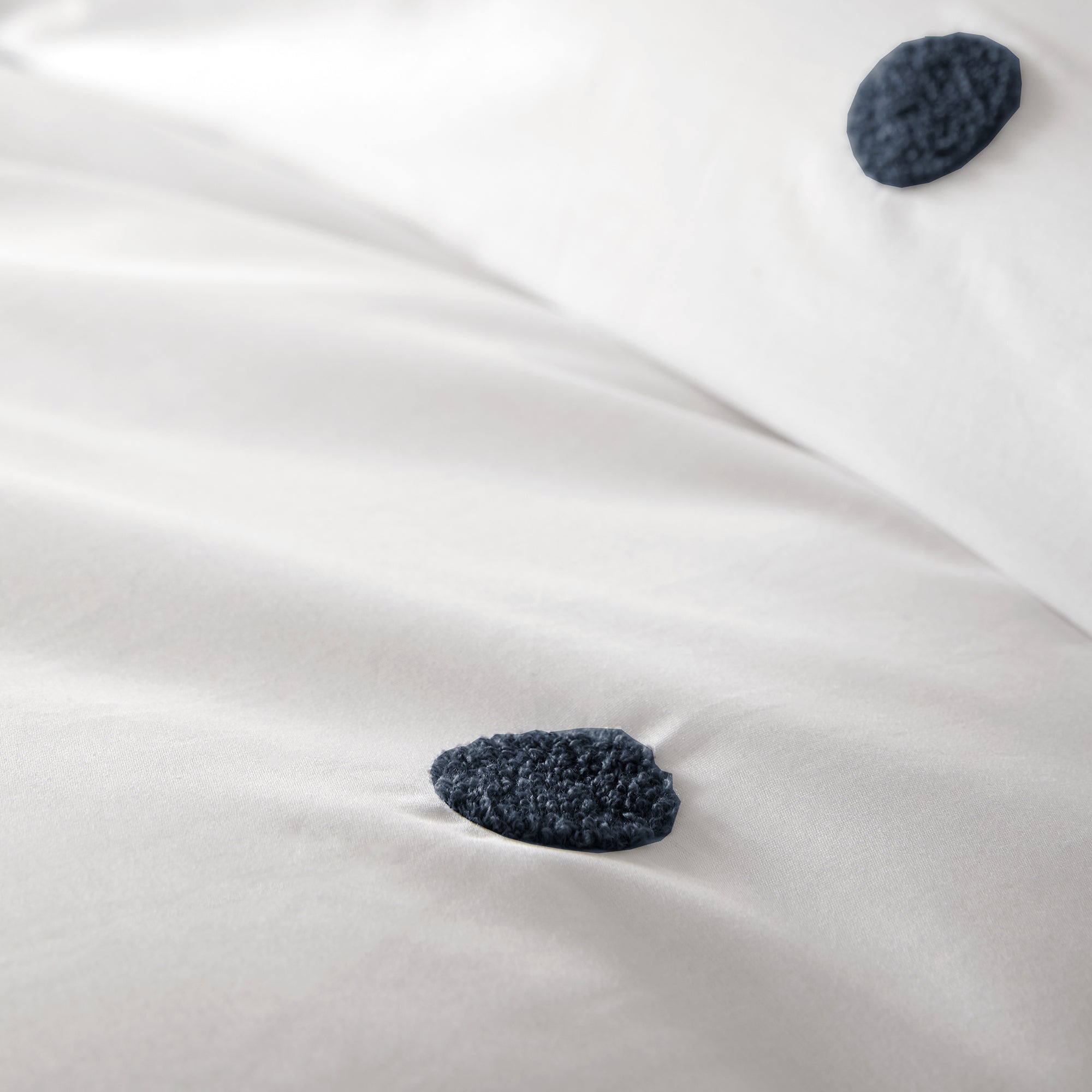 Dot Garden - 100% Cotton Duvet Cover Set in White & Navy - by Appletree Boutique