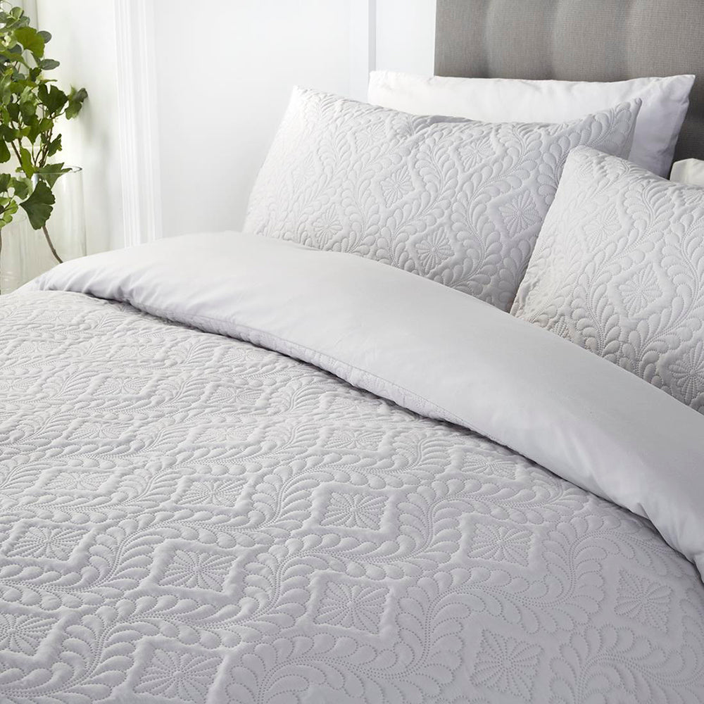 Gianna - Pinsonic Duvet Cover Set in Silver - by Serene