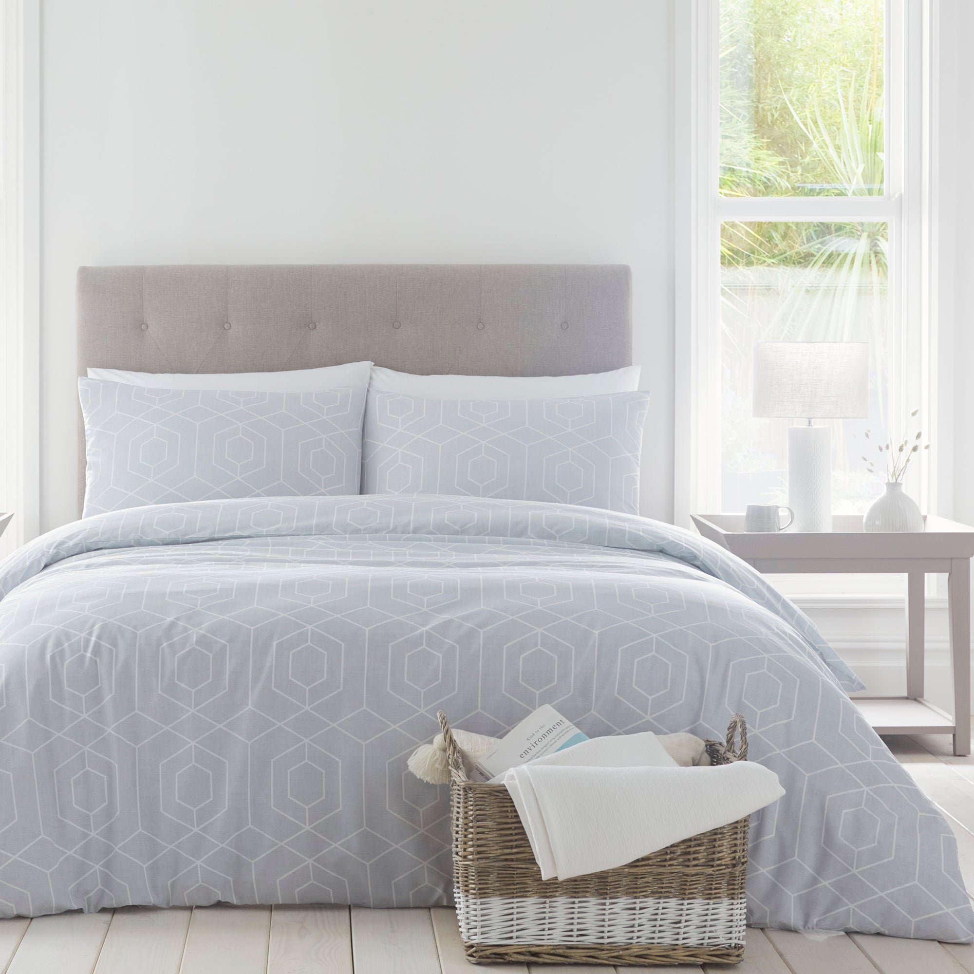 Greenwich - Eco-Friendly Duvet Cover Set in Silver by Drift Home
