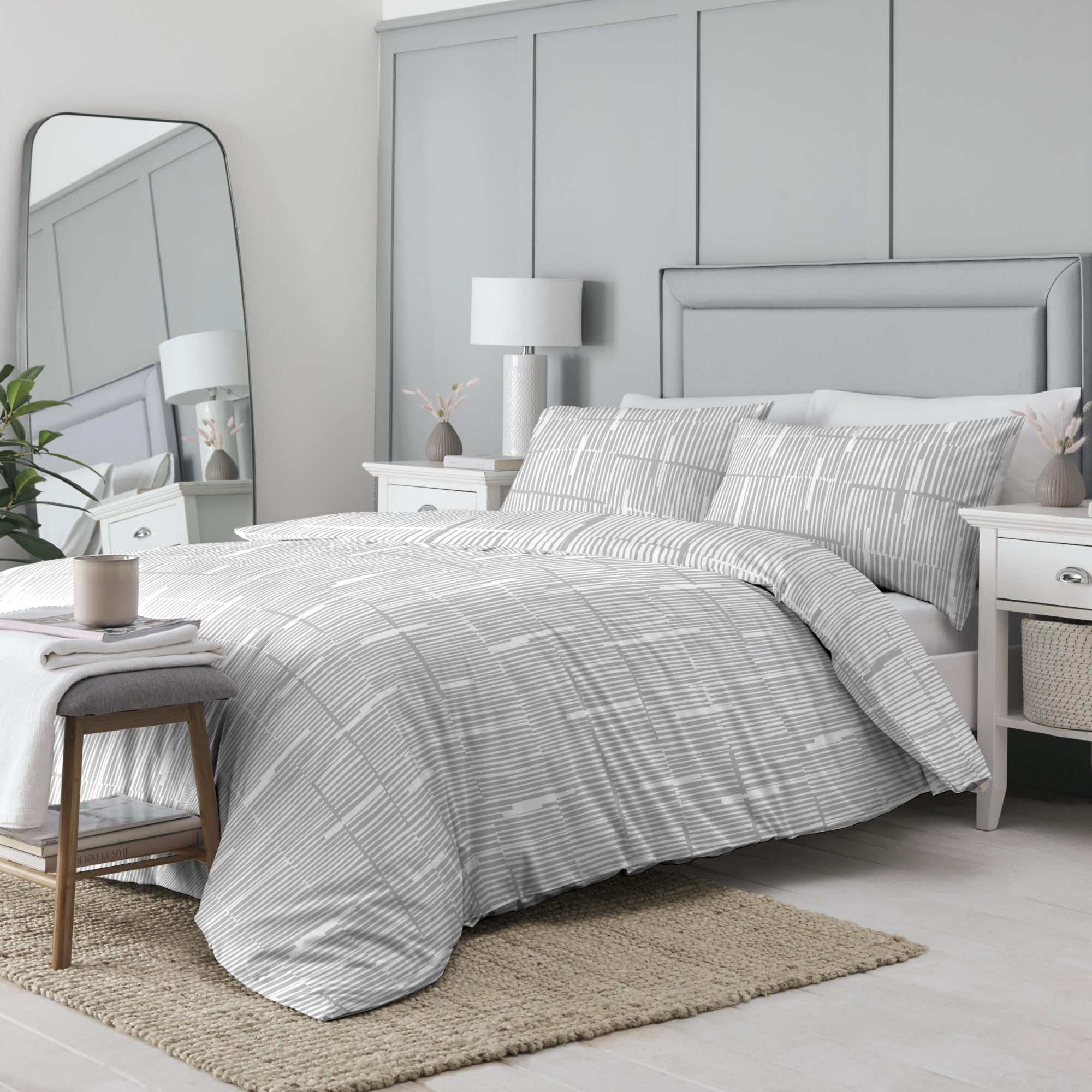 Duvet Cover Set Linear by Drift Home in Grey