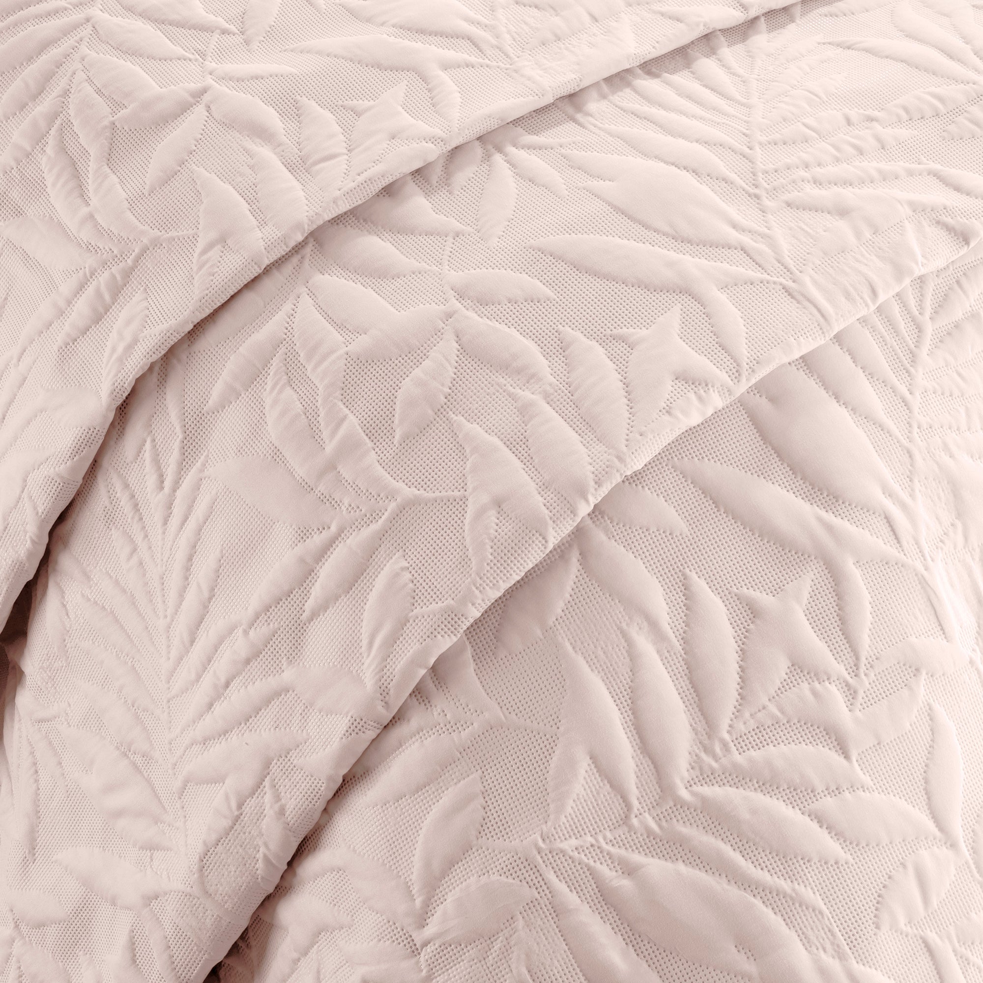 Luana - Pinsonic Bedspread in Blush - By Serene