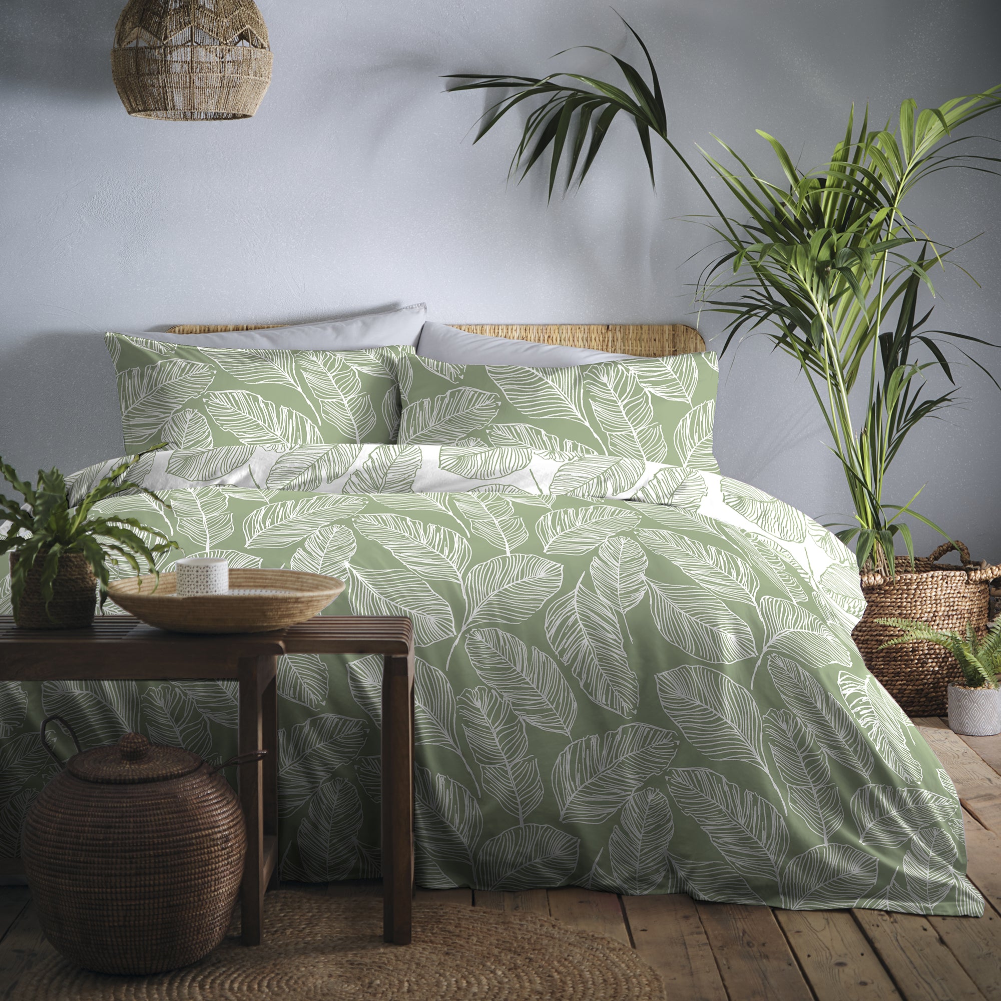 Matteo - Easy Care Duvet Cover Set in Green - By Fusion
