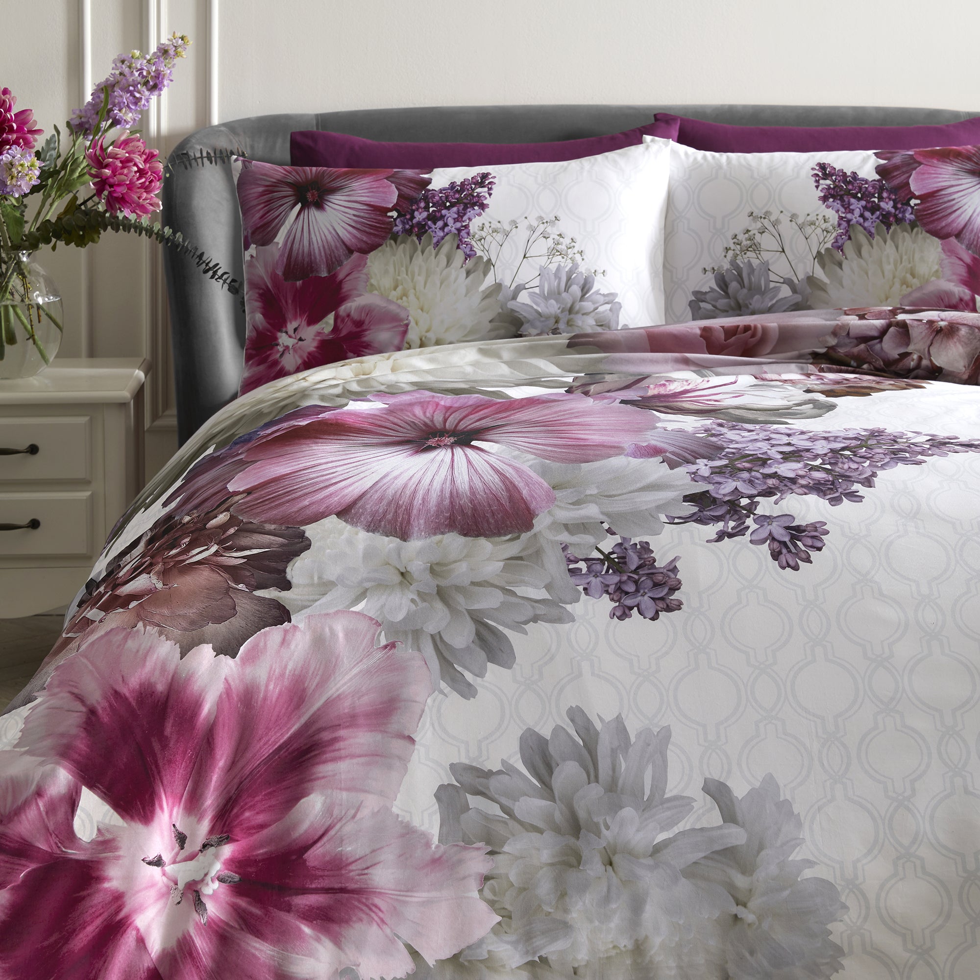 Mayfair Lady - 100% Cotton Duvet Cover Set by Laurence Llewelyn-Bowen