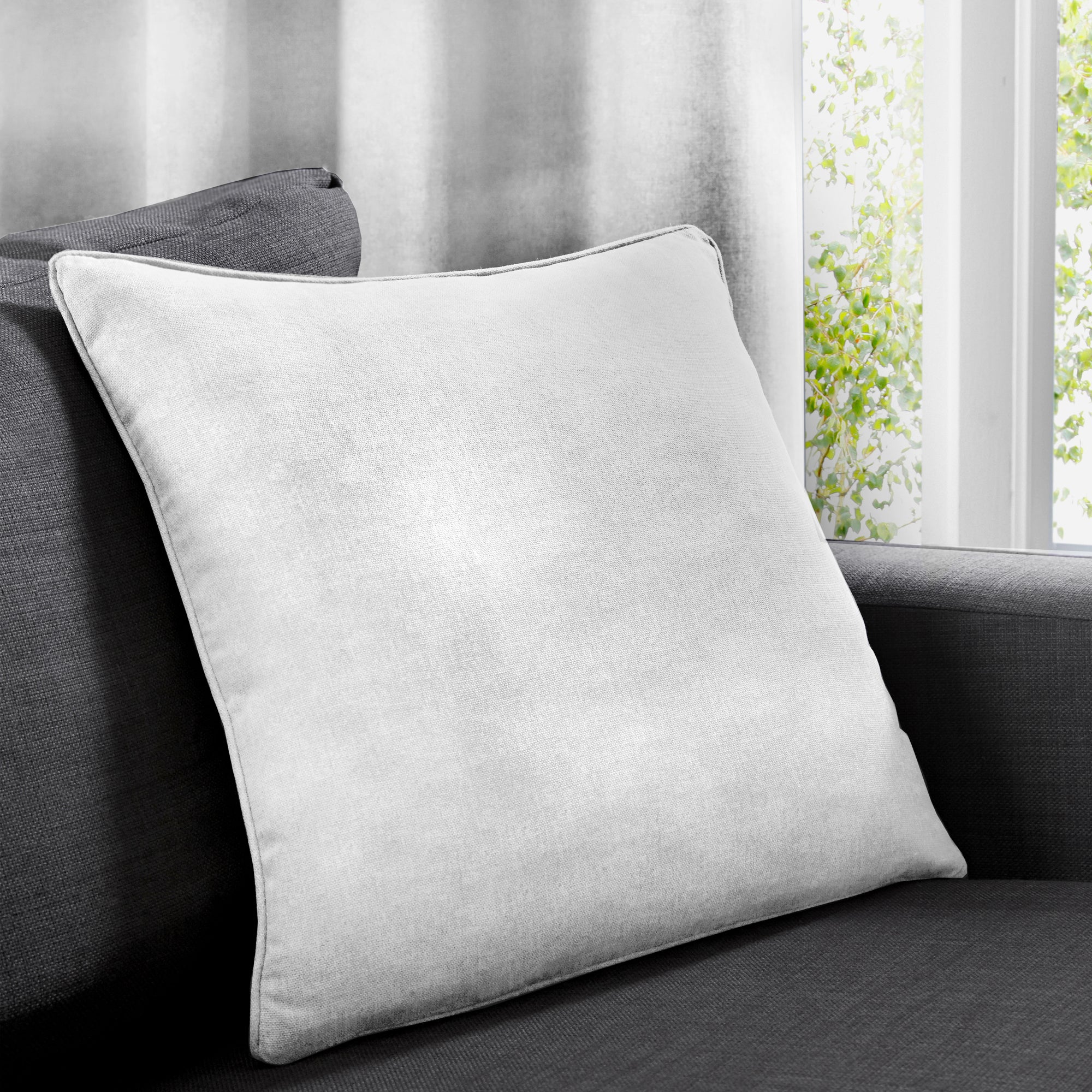 Sorbonne - 100% Cotton Filled Cushion in White - by Fusion