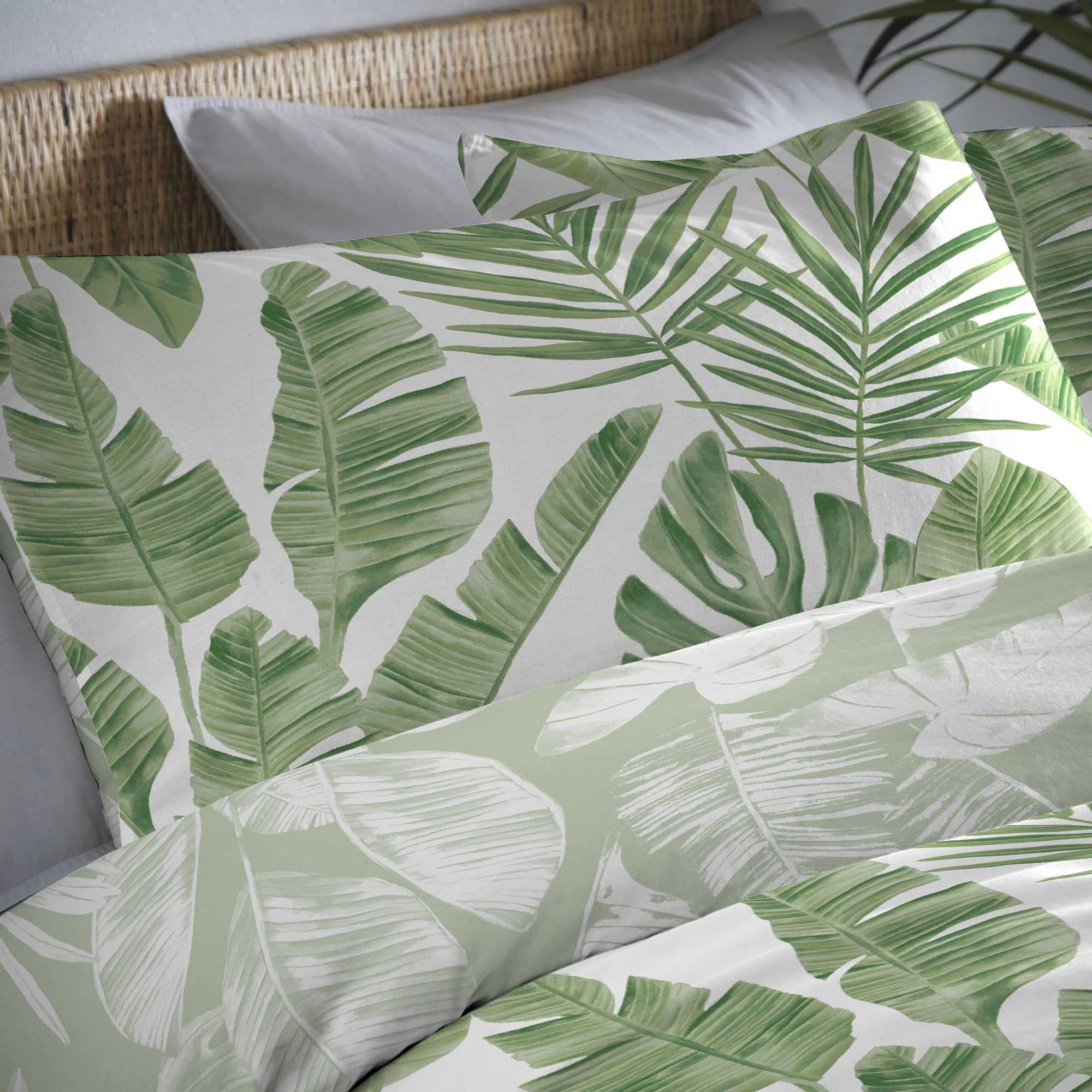 Tahiti Green - Easy Care Duvet Cover Set - by Fusion