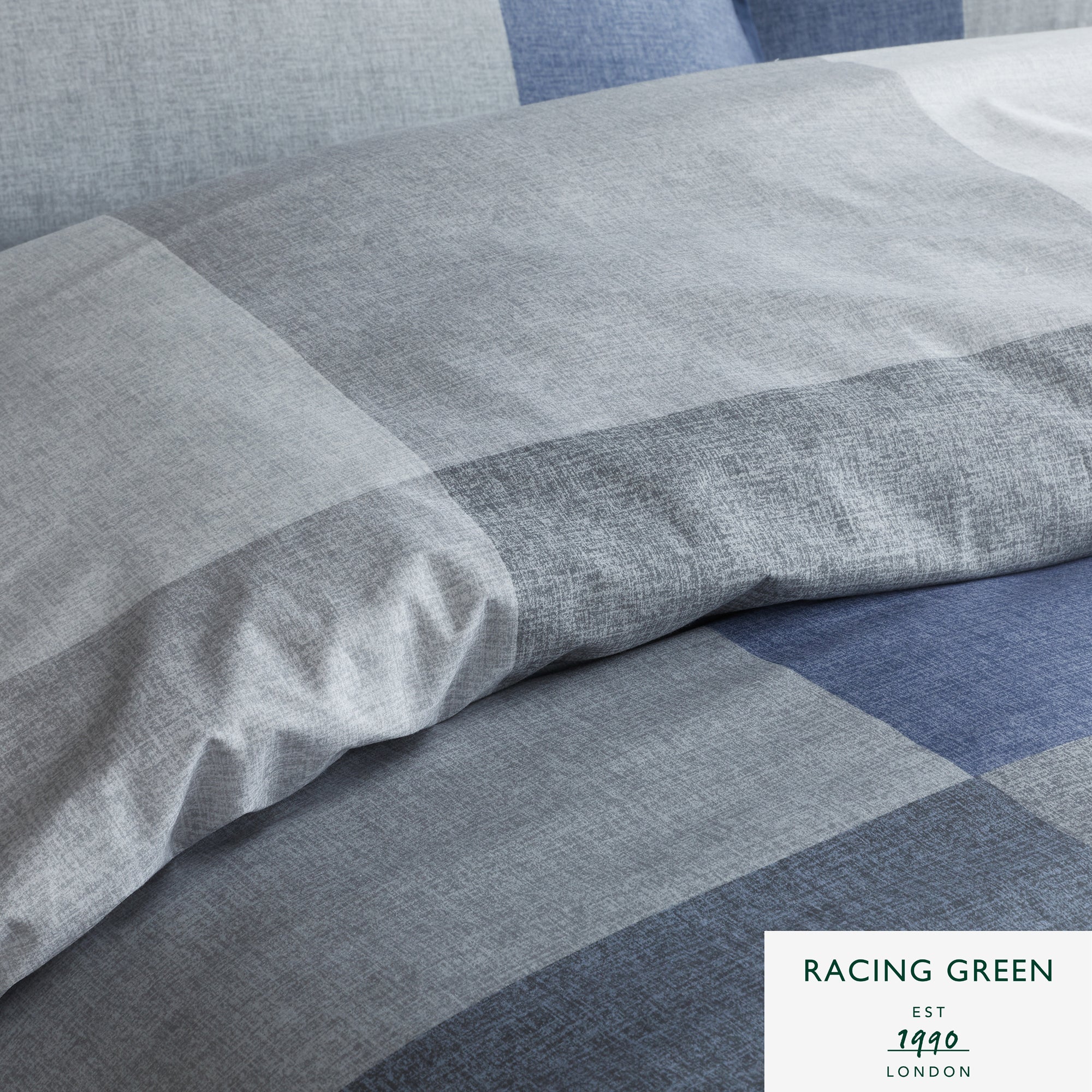 Travis - Easy Care 180 TC Duvet Set in Blue - by Racing Green